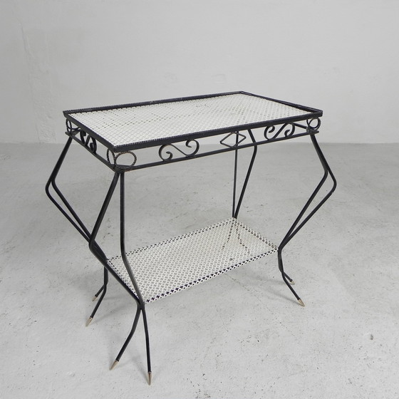 Image 1 of Table d'appoint vintage sculpturale en acier (style Mategot), années 1950