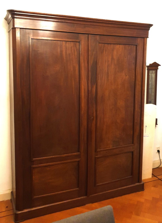 Image 1 of Armoire en acajou (vaisselle)