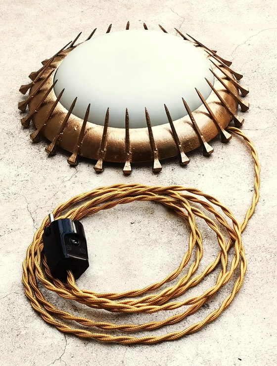 Image 1 of Lampe à ongles Brutalist Sunburst