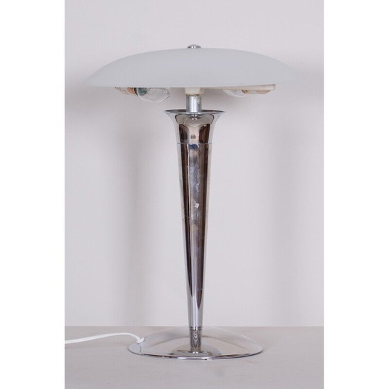 Image 1 of Paire de lampes de table du milieu du siècle en acier chromé et verre de lait, Allemagne, années 1950