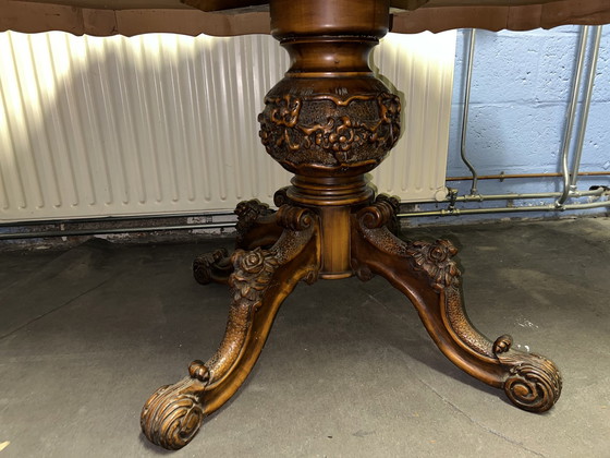 Image 1 of Table de salle à manger baroque italienne en noyer racine