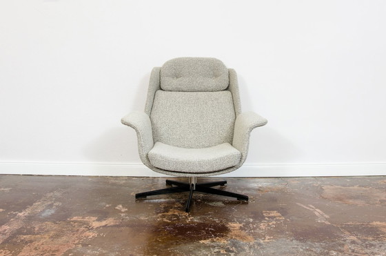 Image 1 of Chaise pivotante B7041 , Radomsko, Pologne, 1970's