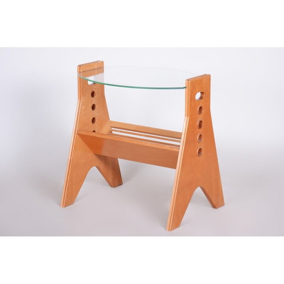 Image 1 of Table basse vintage avec porte-revues par Úluv, 1950