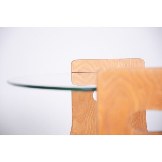 Image 1 of Table basse vintage avec porte-revues par Úluv, 1950