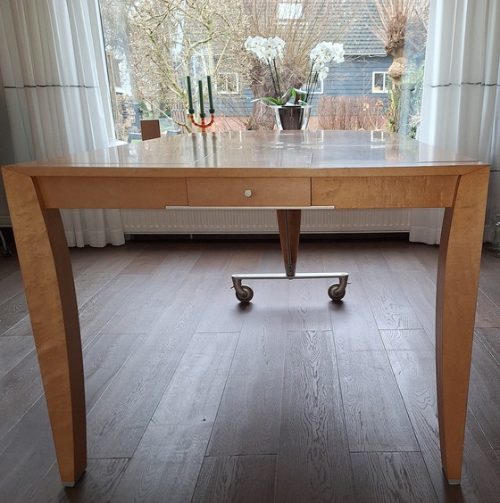 Image 1 of Table de salle à manger Giorgetti, Design Chi Wing Lo