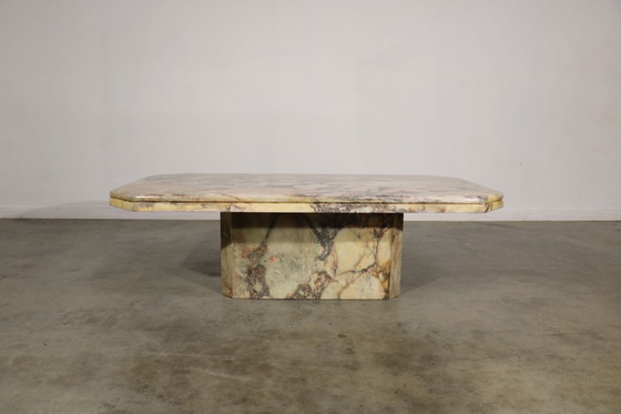 Image 1 of Table de salon en marbre italien