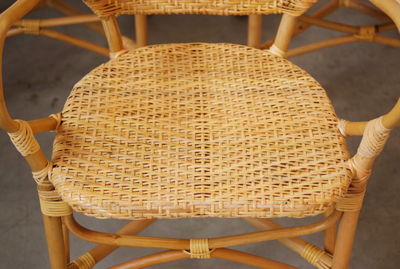 Image 1 of Fauteuil en osier empilable pour l'extérieur et les espaces d'accueil