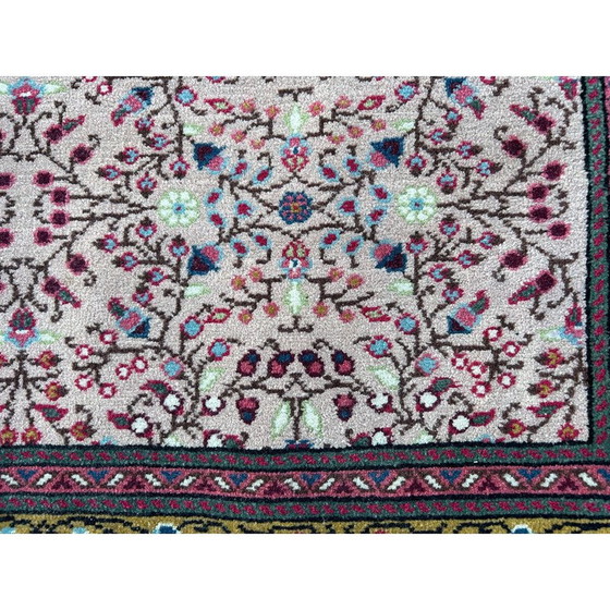 Image 1 of Tapis vintage en laine tissé à la main
