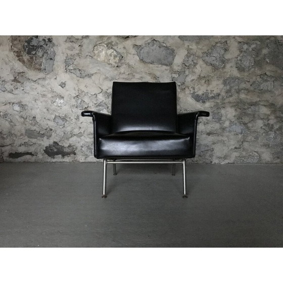 Image 1 of Fauteuil vintage en simili cuir noir