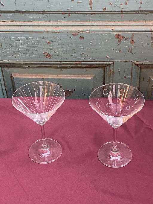 Set de verres à cocktail ou à martini dans leur emballage d'origine