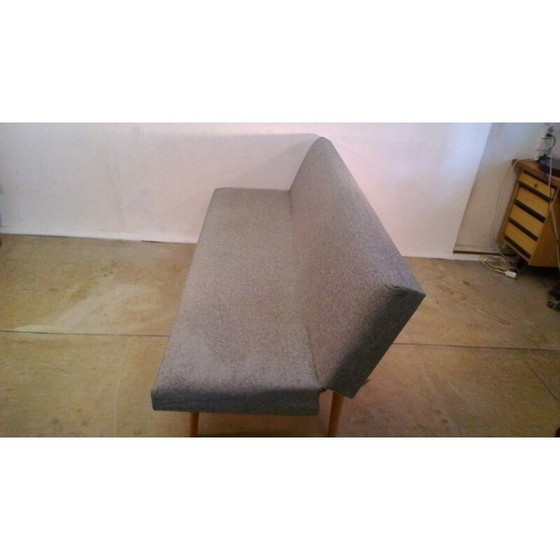 Image 1 of Canapé vintage par Miroslav Navrátil, Tchécoslovaquie - années 1960