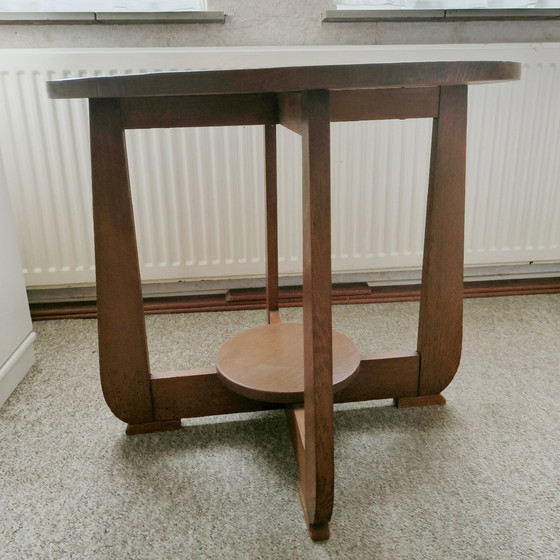 Image 1 of Table basse ou d'appoint 1920/30s Chêne Rond