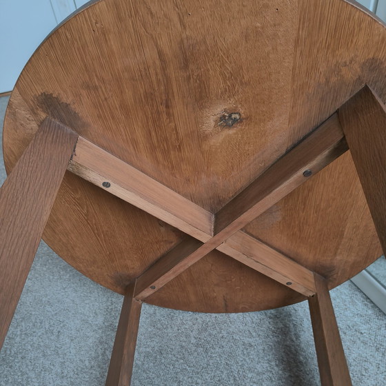Image 1 of Table basse ou d'appoint 1920/30s Chêne Rond