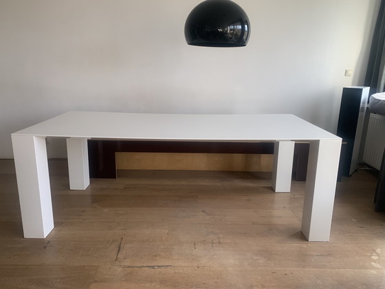 Image 1 of Table de salle à manger blanche brillante