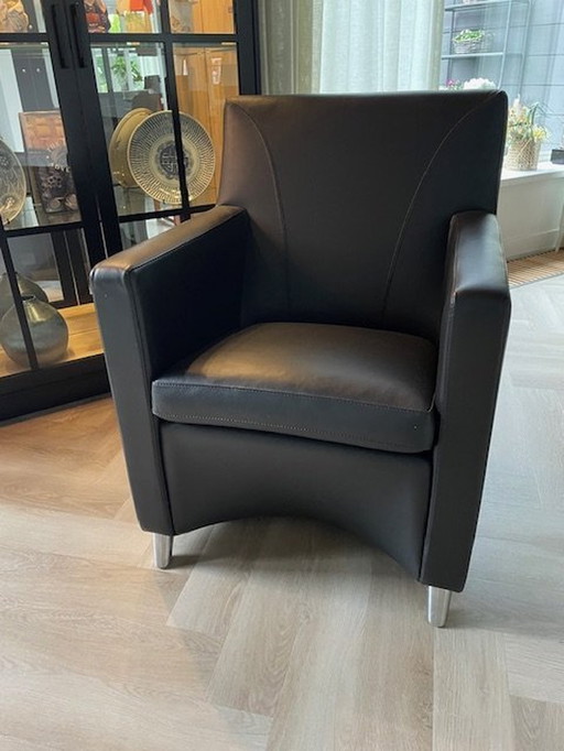 Leolux Dolcinea Fauteuil en cuir noir