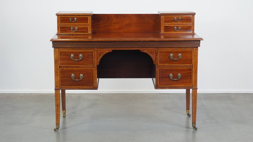 Bureau avec tiroirs