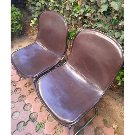 Image 1 of Paire de chaises de salle à manger vintage recouvertes de cuir de vache par Gastone Rinaldi, Italie années 1960