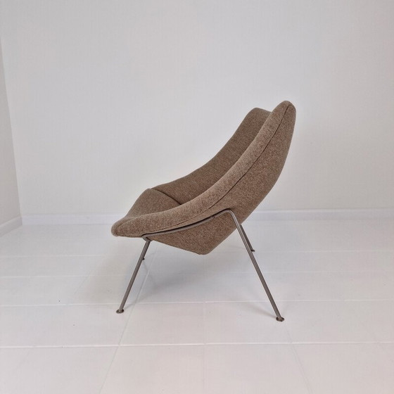Image 1 of Fauteuil Vintage Oyster avec ottoman pieds en métal nickelé par Pierre Paulin pour Artifort, 1960