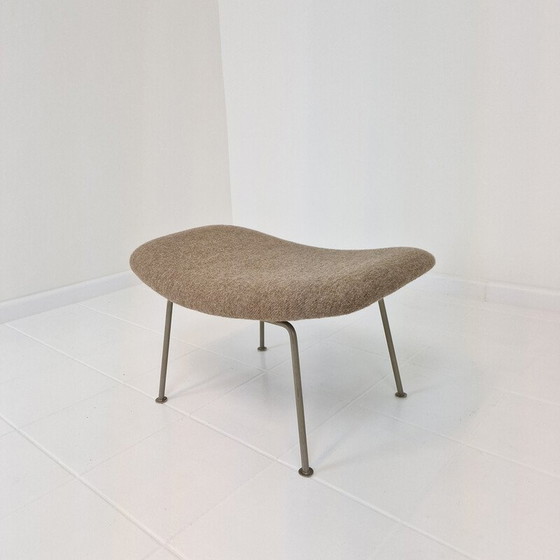 Image 1 of Fauteuil Vintage Oyster avec ottoman pieds en métal nickelé par Pierre Paulin pour Artifort, 1960