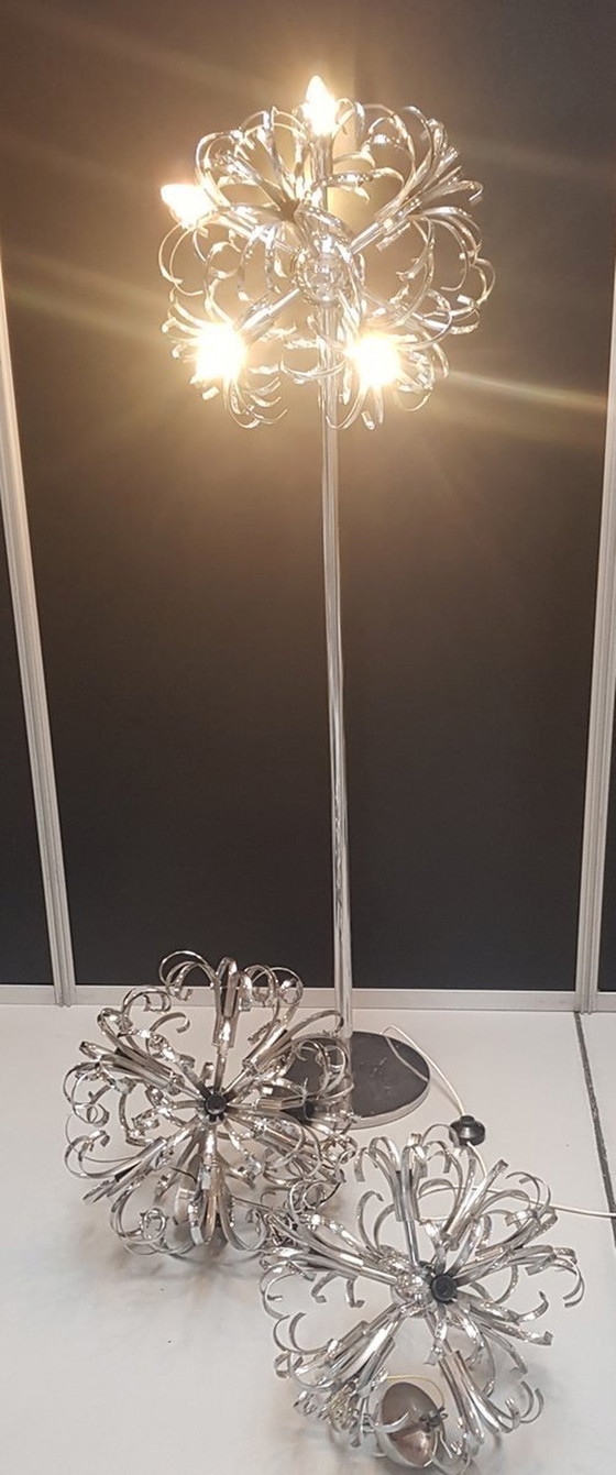 Image 1 of 3X lampadaires et plafonniers italiens Sputnik chromés