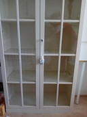 Vitrine avec couvercle rond