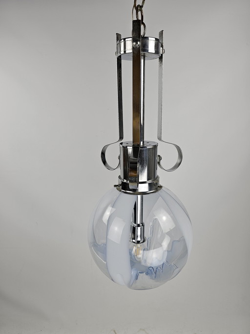 Lampe pendante italienne en verre et chrome en bleu, blanc transparent