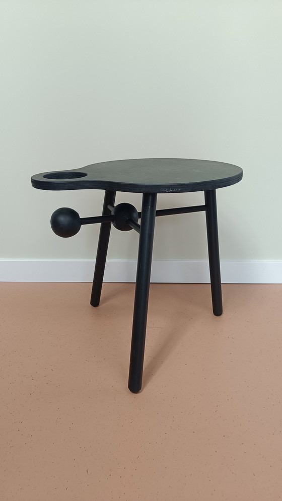 Image 1 of Table d'appoint design avec porte-bouteille