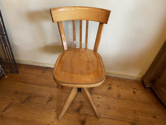 Image 1 of Fauteuil de bureau vintage français