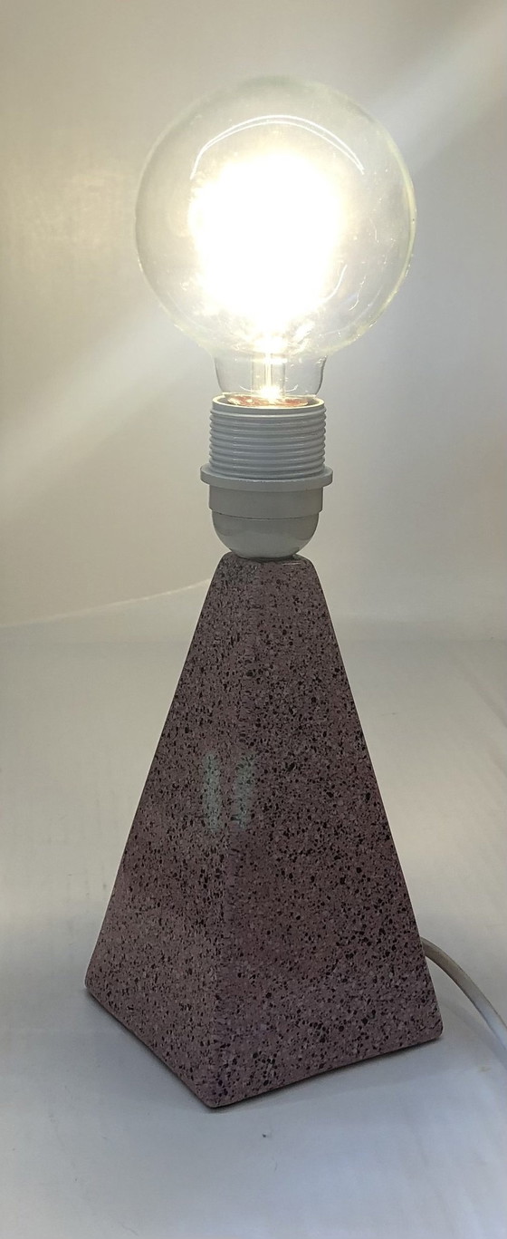 Image 1 of Lampe Pyramidale En Porcelaine De Bruxelles Effet Terrazzo Rosé 