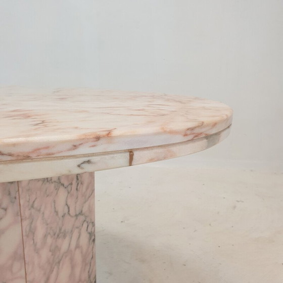Image 1 of Table basse ovale en marbre vintage italien, 1970