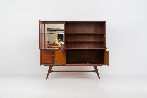 Armoire de Louis van Teeffelen pour Wébé (Pays-Bas, années 1960)