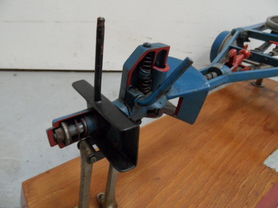 Image 1 of Modèle réduit de camion d'école vintage