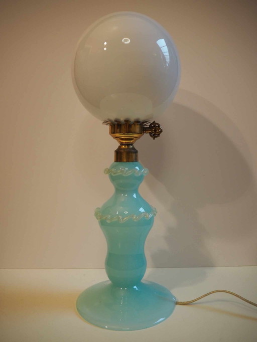 Lampe de table en opaline bleue, lampe sphérique, 1970