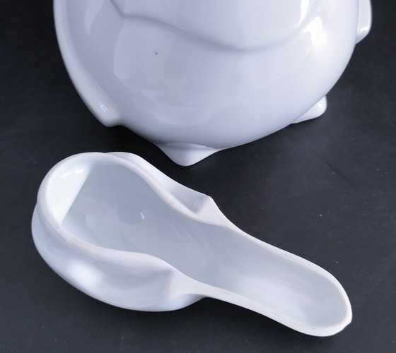 Image 1 of Carafe Oiseau Porcelaine Dlg Sandoz