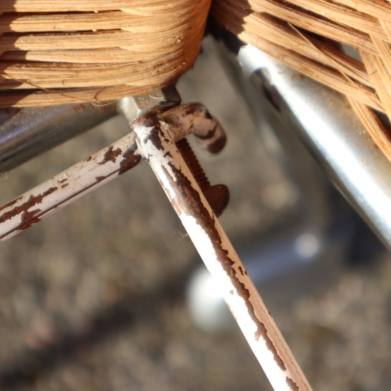 Image 1 of Lit d'enfant Mid Century - Lit mobile vintage en rotin et chrome 60S