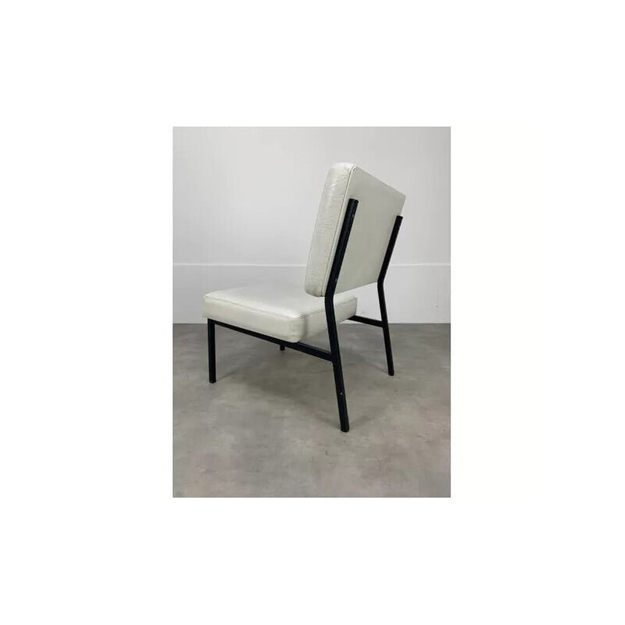 Fauteuil Vintage Design Années 80 - Coque Simili Cuir Blanc Nacré