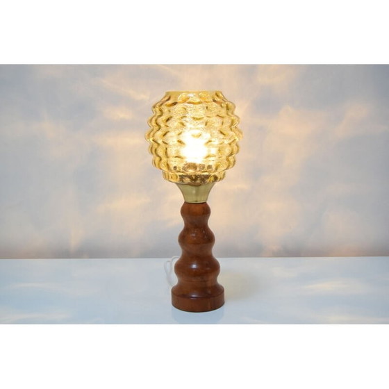 Image 1 of Lampe de table vintage en verre, bois et laiton, Tchécoslovaquie 1960