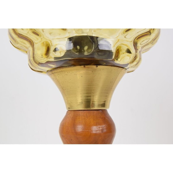 Image 1 of Lampe de table vintage en verre, bois et laiton, Tchécoslovaquie 1960