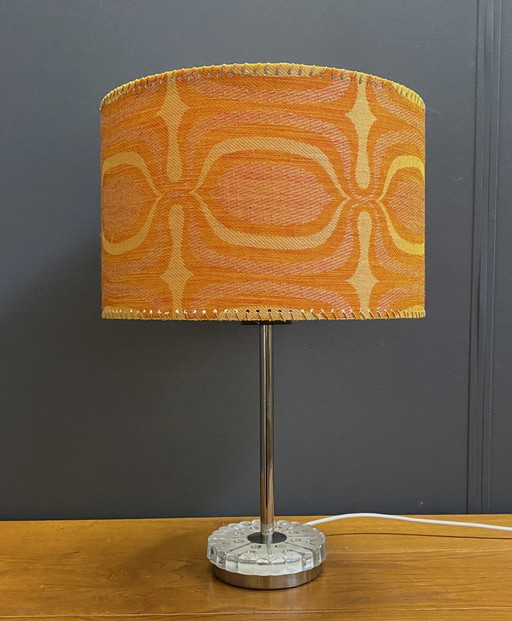 Lampe de table ronde avec abat-jour orange 1960S