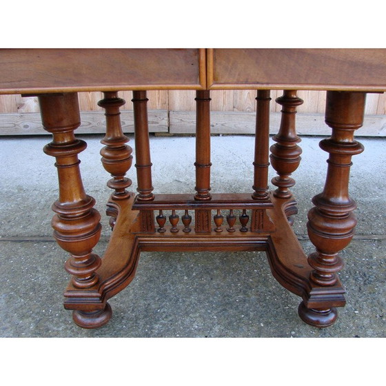 Image 1 of Table vintage en bois de chêne