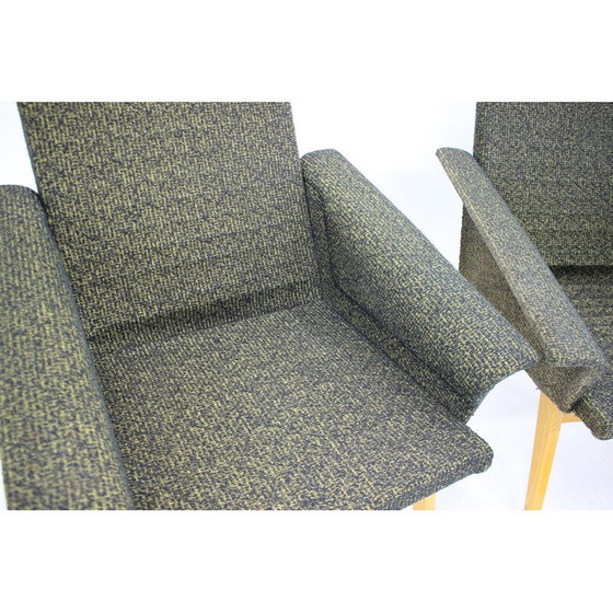 Image 1 of Paire de fauteuils vintage en bois et tissu, Tchécoslovaquie, années 1960