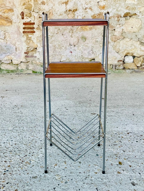 Image 1 of Table d'appoint vintage à 2 niveaux avec porte-revues, 1960S