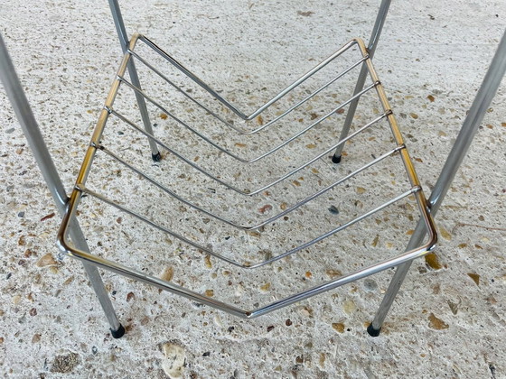 Image 1 of Table d'appoint vintage à 2 niveaux avec porte-revues, 1960S