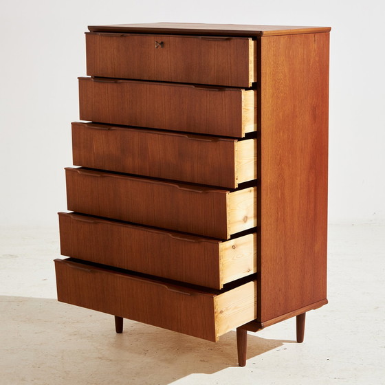 Image 1 of Mk10651 Commode en teck restaurée