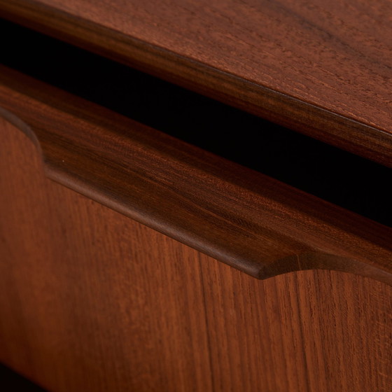 Image 1 of Mk10651 Commode en teck restaurée