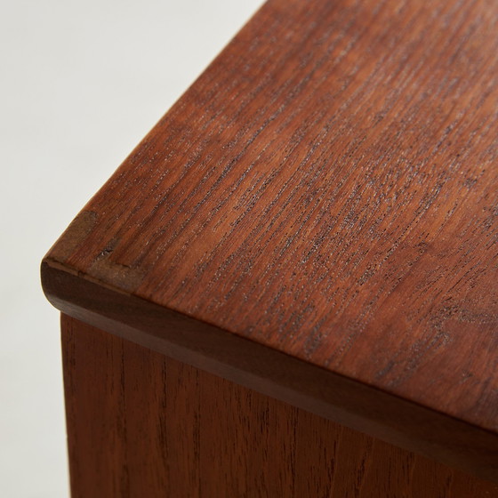 Image 1 of Mk10651 Commode en teck restaurée