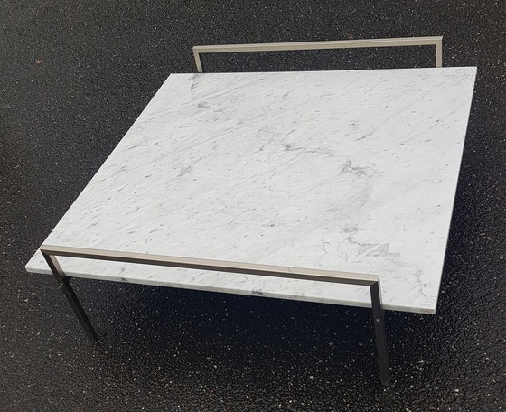 Image 1 of Table basse en marbre