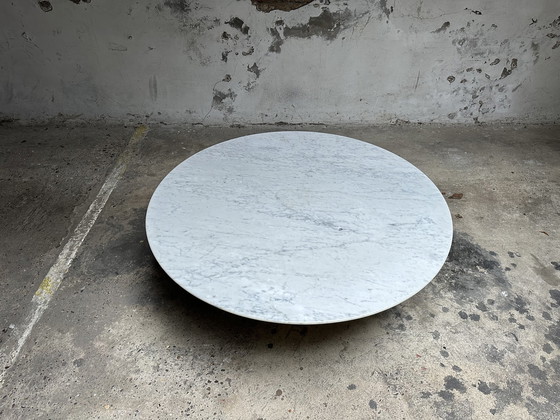 Image 1 of Table basse Knoll International par Eero Saarinen