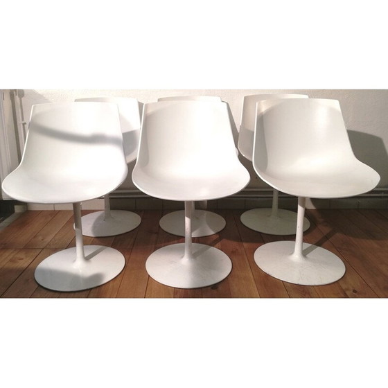 Image 1 of Chaise tulipe vintage en plastique