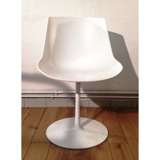Image 1 of Chaise tulipe vintage en plastique